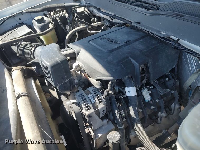 image for item DQ0482 2016 Chevrolet Silverado 2500HD  utility bed pickup truck