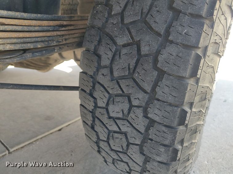 image for item DQ0482 2016 Chevrolet Silverado 2500HD  utility bed pickup truck