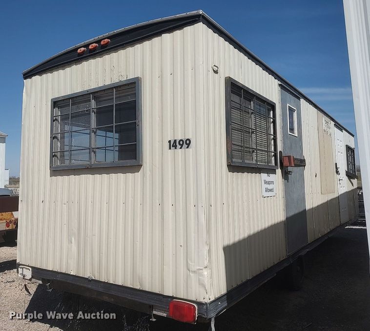image for item DQ0484 1999 WillScot  jobsite trailer
