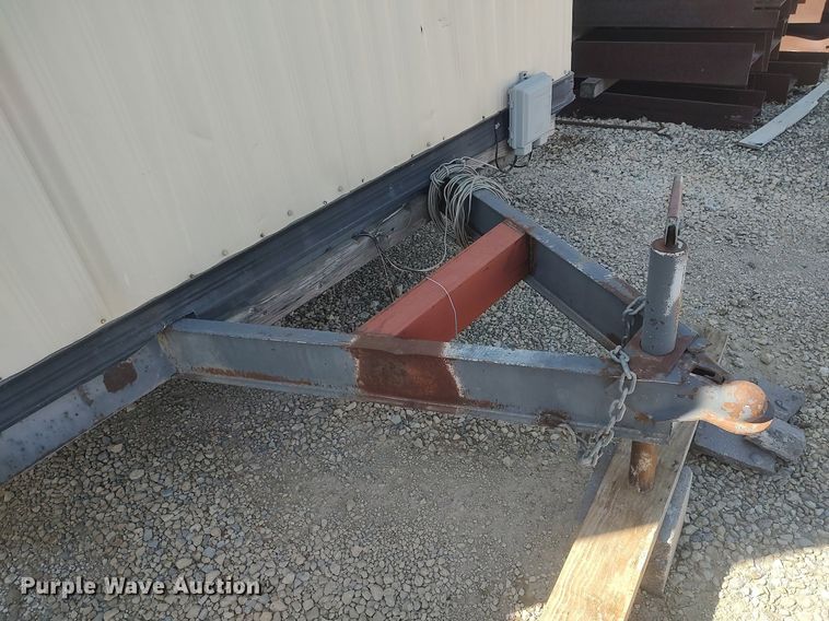 image for item DQ0484 1999 WillScot  jobsite trailer