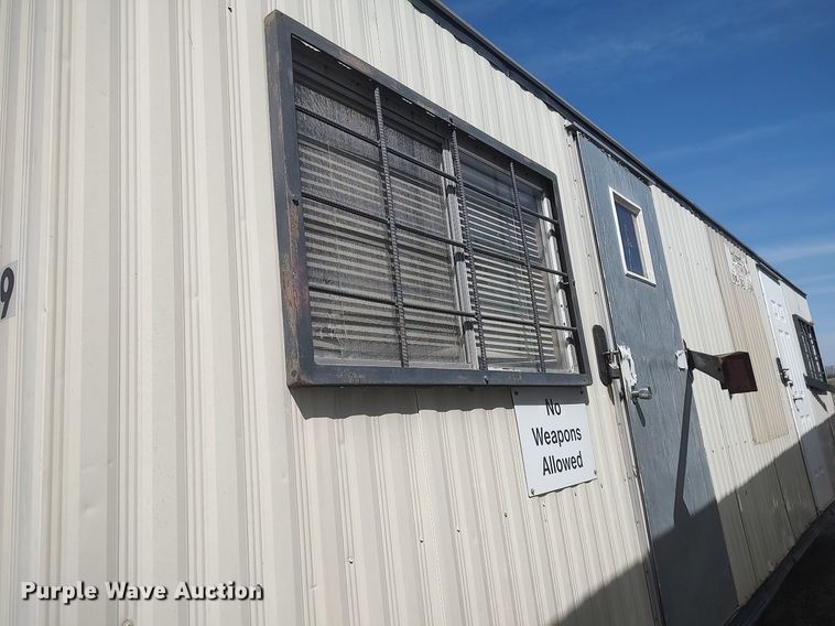 image for item DQ0484 1999 WillScot  jobsite trailer