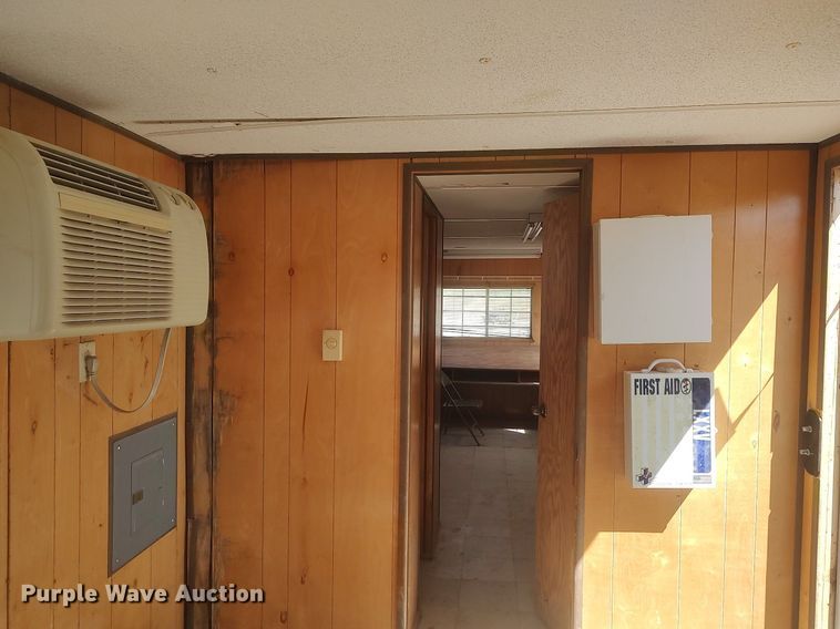 image for item DQ0484 1999 WillScot  jobsite trailer