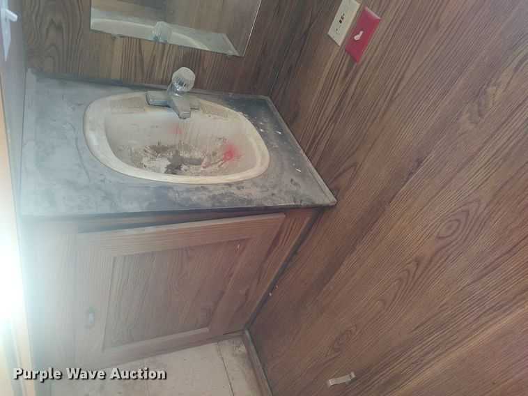 image for item DQ0484 1999 WillScot  jobsite trailer