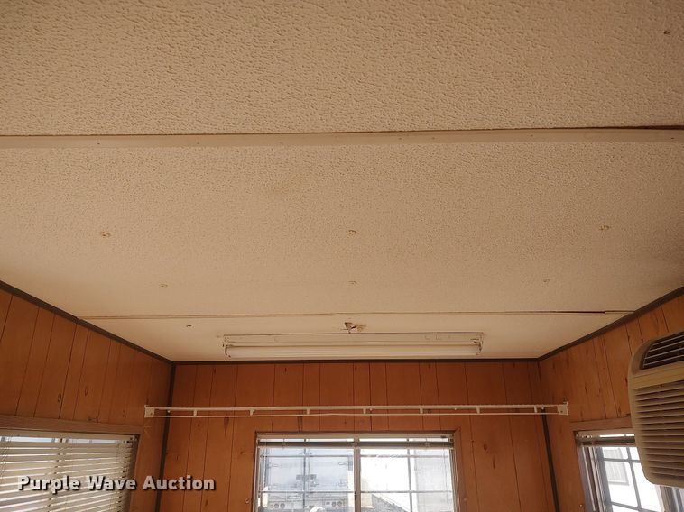 image for item DQ0484 1999 WillScot  jobsite trailer