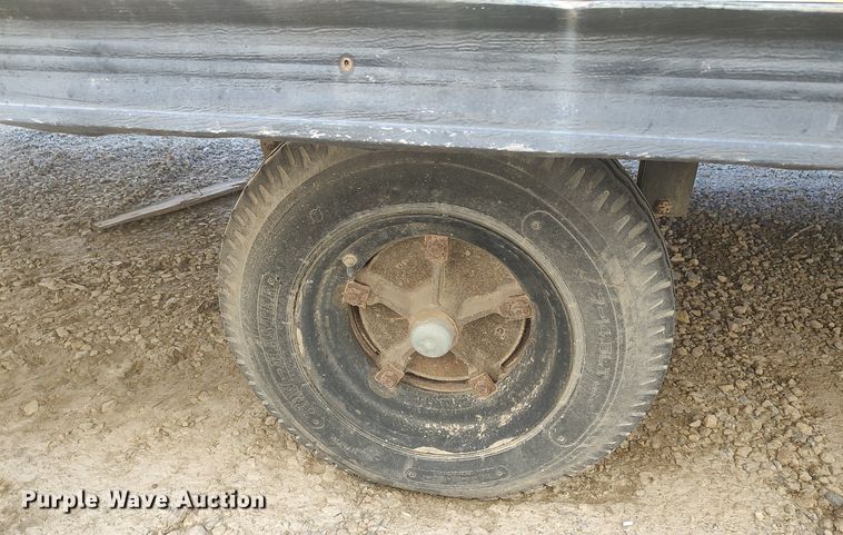 image for item DQ0484 1999 WillScot  jobsite trailer