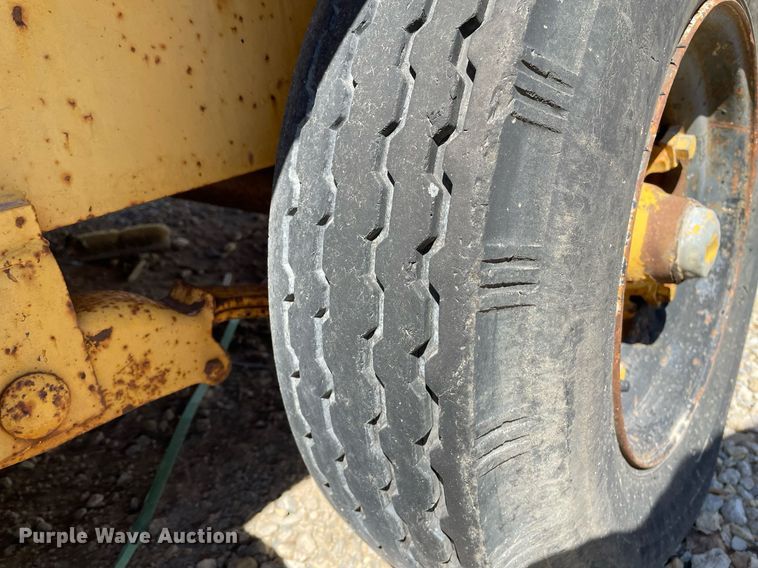 image for item DQ0485 1972 Morgen  equipment trailer