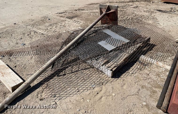 image for item DQ0486 Metal