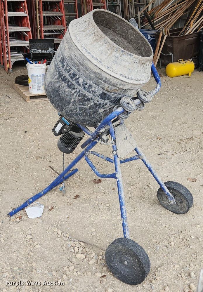 image for item EA9449 Kobalt  concrete mixer