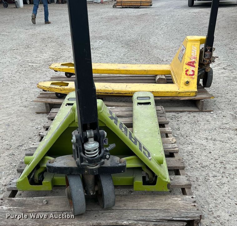 image for item EA9450 (2) pallet jacks