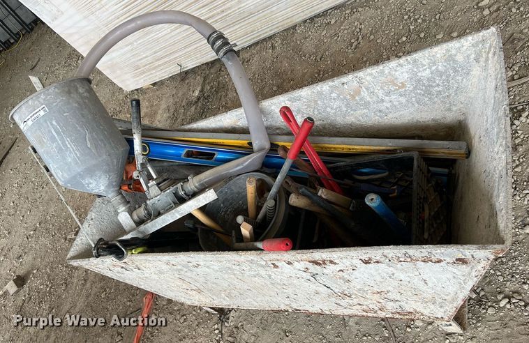 image for item EA9451 Tools