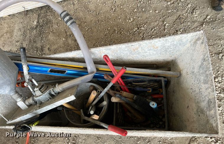 image for item EA9451 Tools