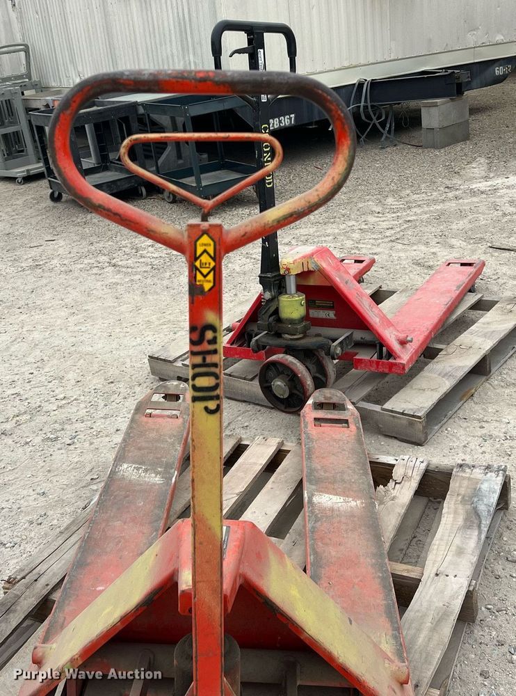 image for item EA9452 (2) pallet jacks