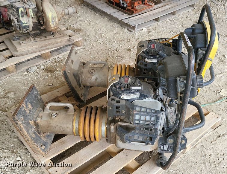 image for item EA9461 (2) Bomag plate compactors