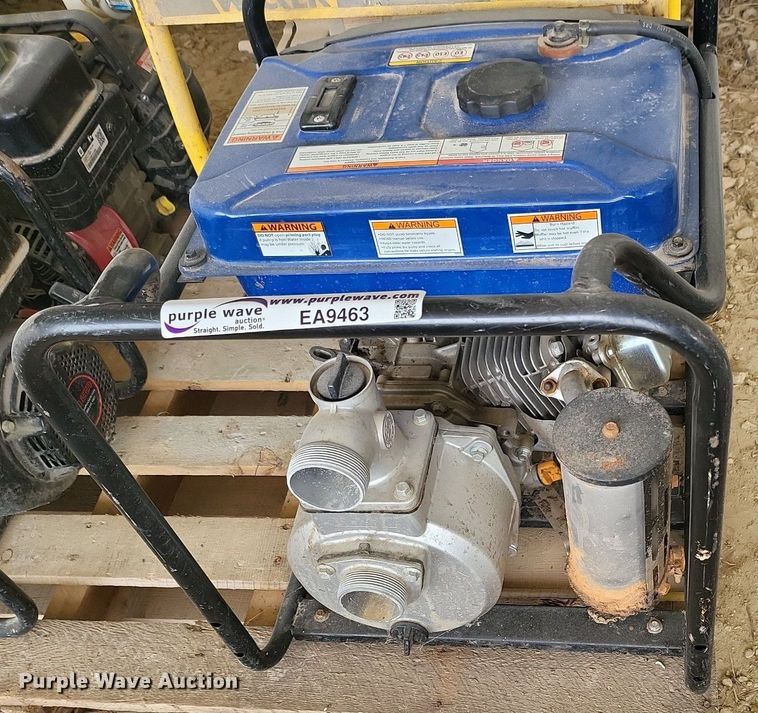 image for item EA9463 (4) water pumps