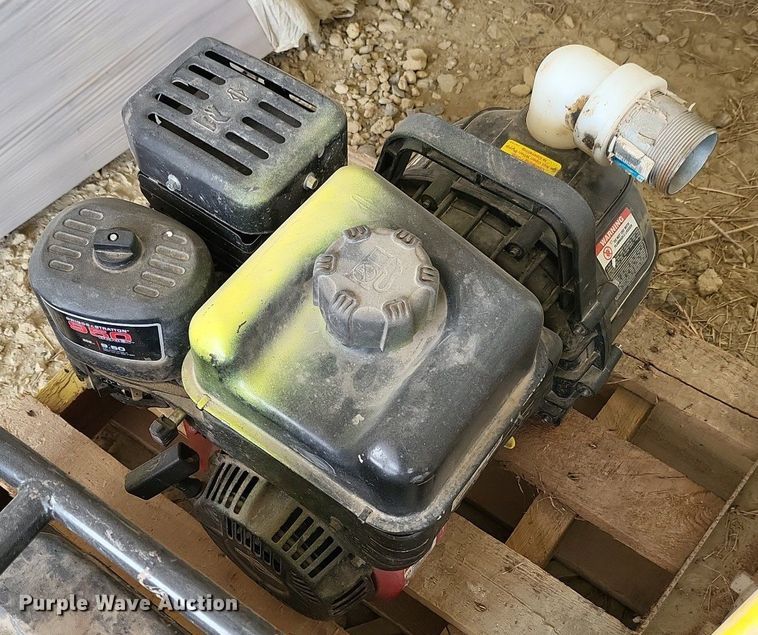 image for item EA9463 (4) water pumps