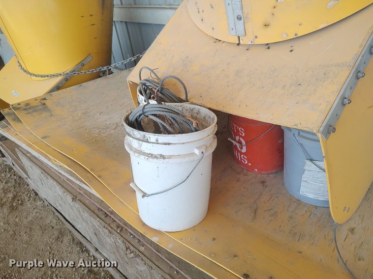 image for item EA9465 Trash chutes