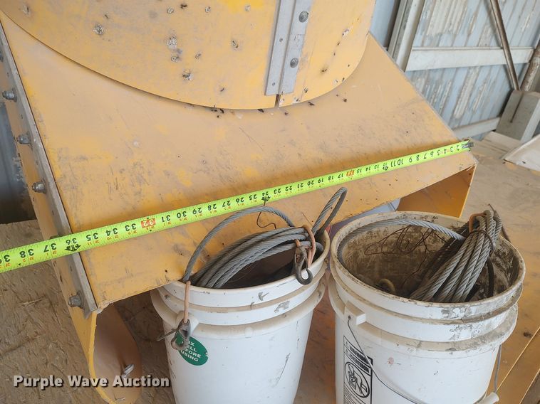 image for item EA9465 Trash chutes