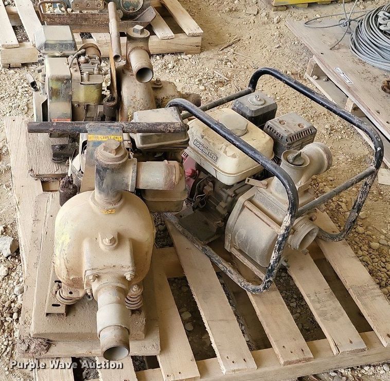 image for item EA9466 (3) water pumps