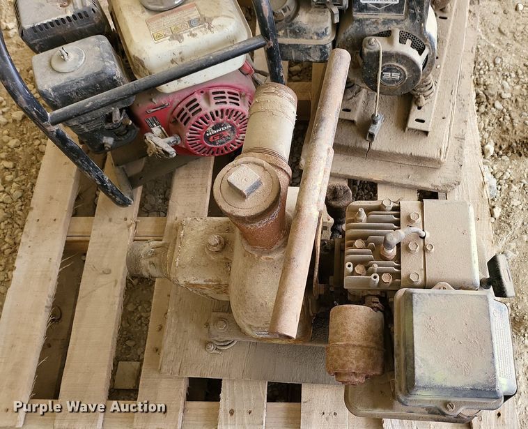 image for item EA9466 (3) water pumps