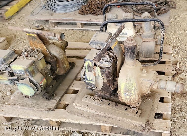 image for item EA9466 (3) water pumps