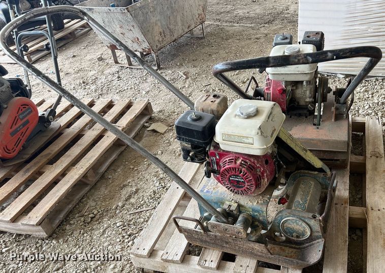 image for item EA9467 (2) plate compactors