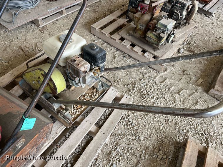 image for item EA9467 (2) plate compactors