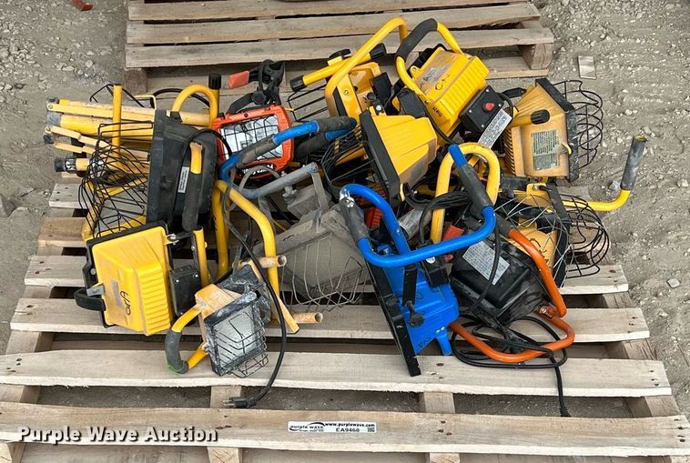 image for item EA9468 Flood lights