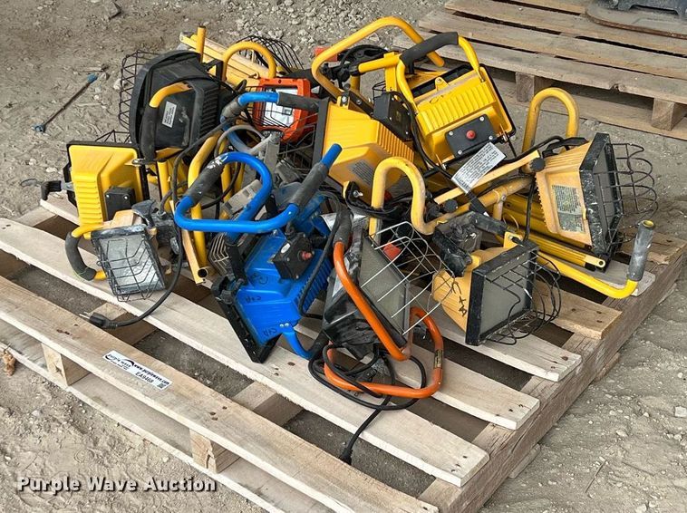 image for item EA9468 Flood lights