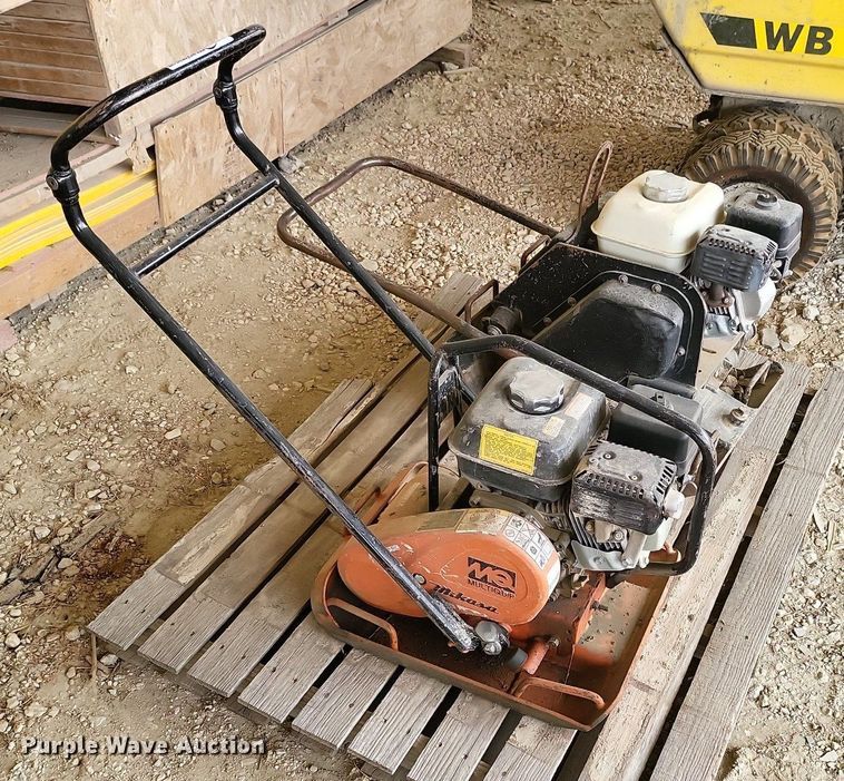 image for item EA9469 (2) plate compactors