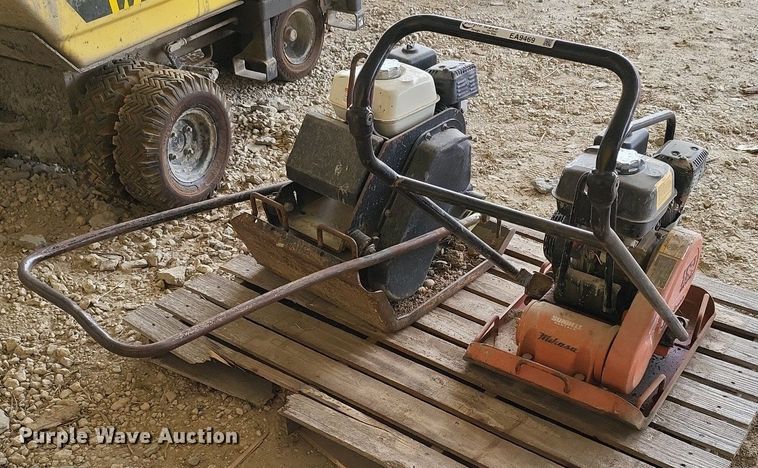 image for item EA9469 (2) plate compactors