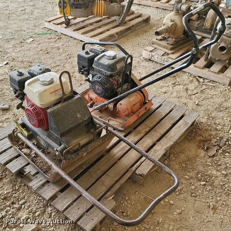 image for item EA9469 (2) plate compactors