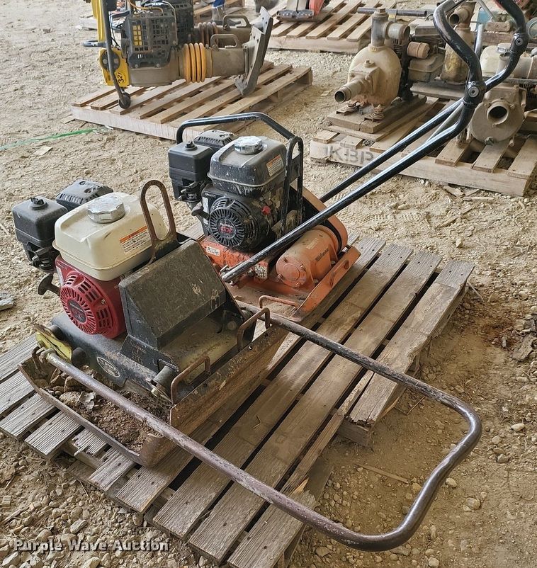 image for item EA9469 (2) plate compactors