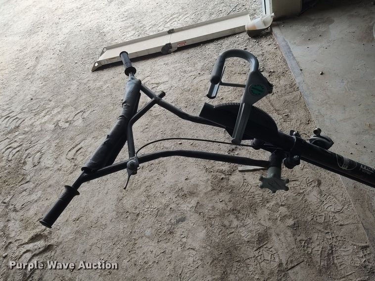 image for item LG9670 Whiteman Multiquip B46H90  power trowel