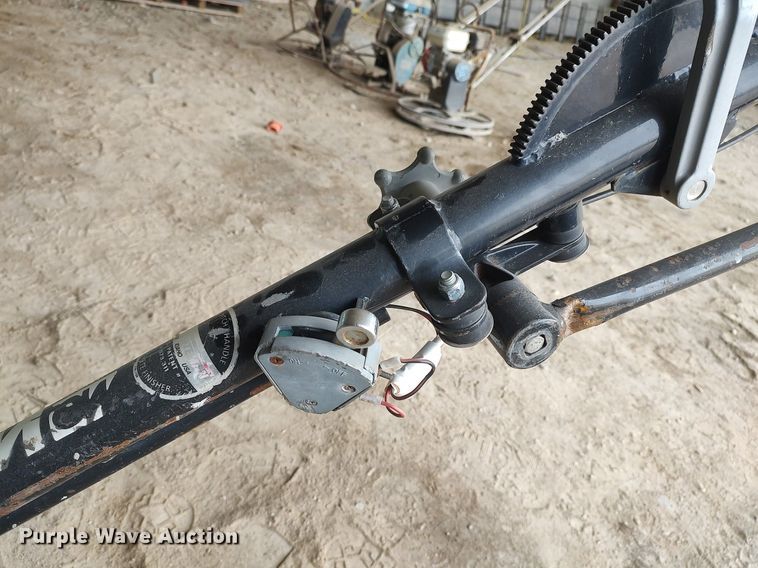 image for item LG9670 Whiteman Multiquip B46H90  power trowel