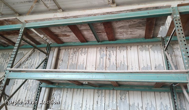 image for item LG9674 Pallet racking