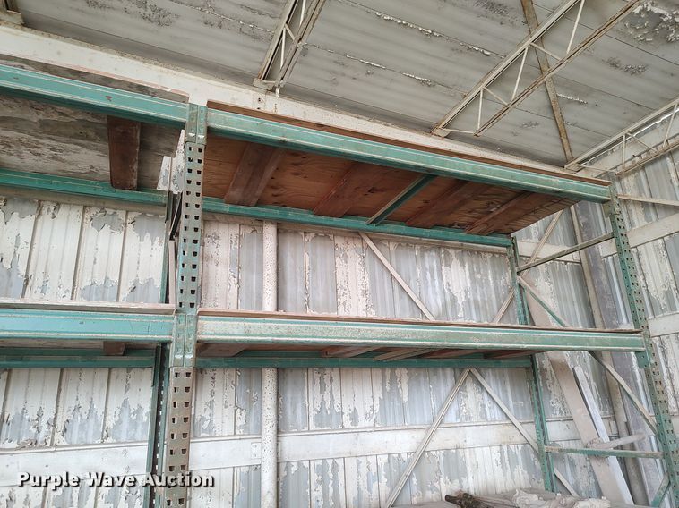 image for item LG9674 Pallet racking
