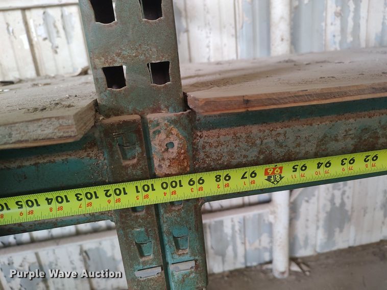 image for item LG9674 Pallet racking