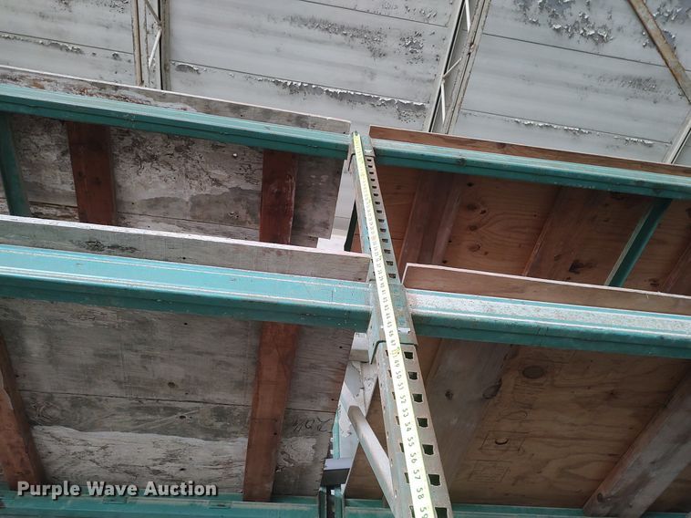 image for item LG9674 Pallet racking