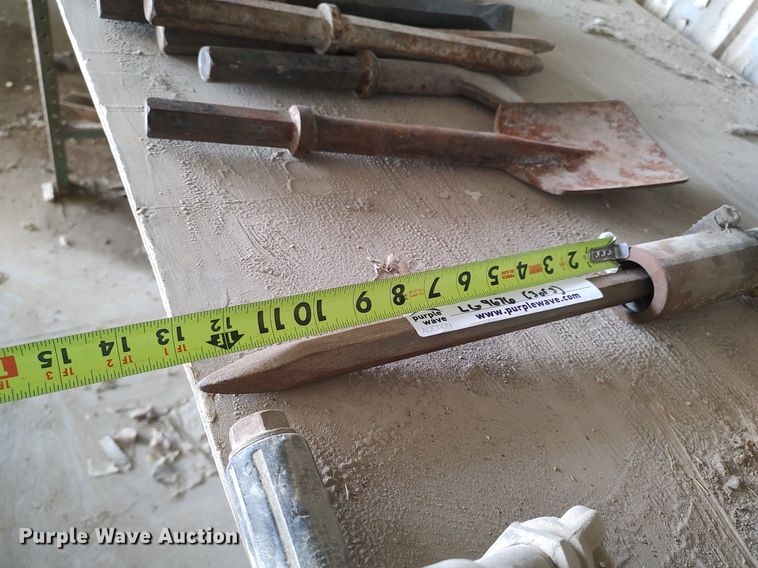 image for item LG9676 (2) pneumatic hammers