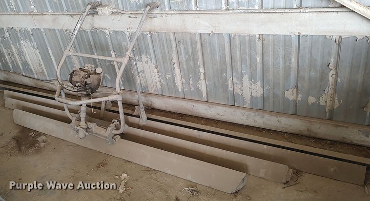 image for item LG9677 Concrete finishing tools