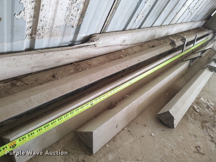 image for item LG9677 Concrete finishing tools