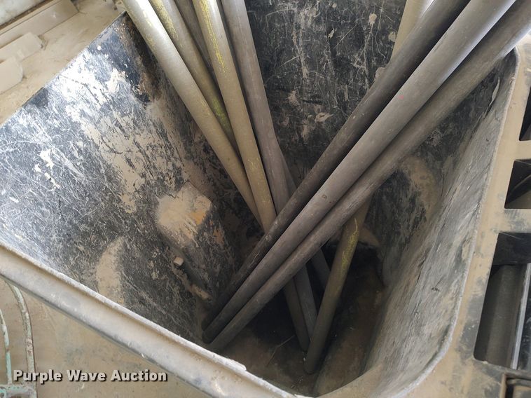 image for item LG9677 Concrete finishing tools