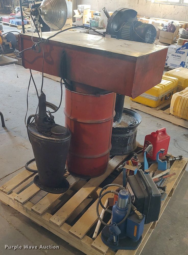 image for item LG9685 Tools