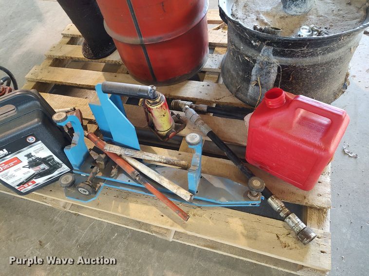 image for item LG9685 Tools