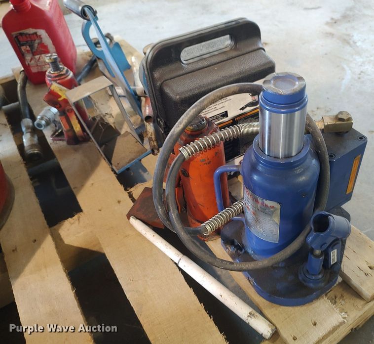 image for item LG9685 Tools