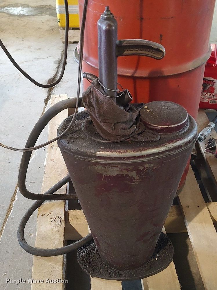 image for item LG9685 Tools