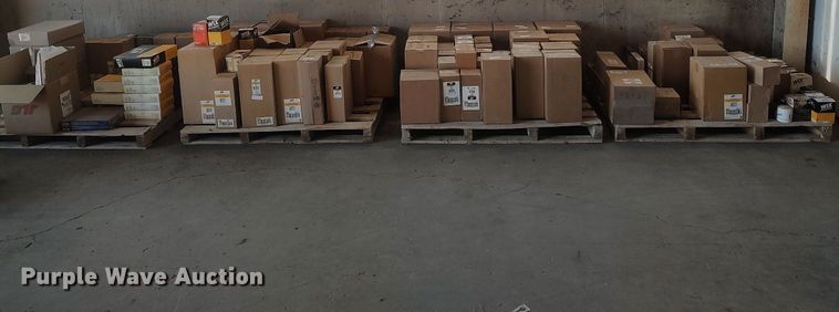 image for item LG9687 (4) pallets of filters