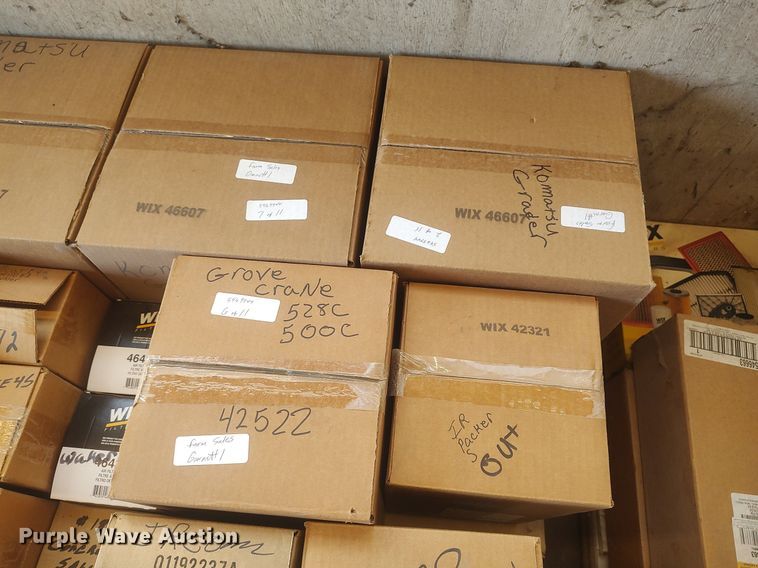 image for item LG9687 (4) pallets of filters