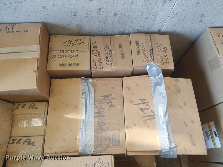 image for item LG9687 (4) pallets of filters