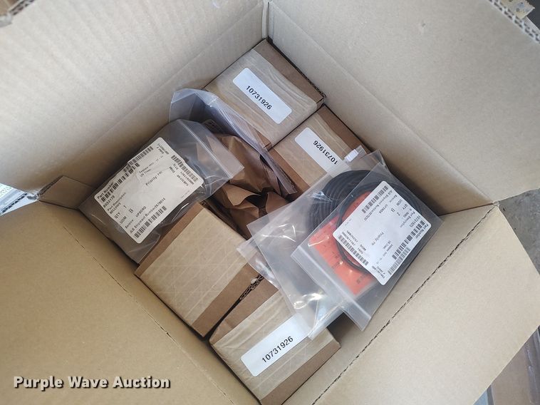 image for item LG9687 (4) pallets of filters